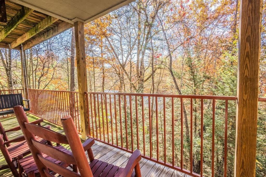 Sasquatch Lodge E Sleeps 13 Gatlinburg Exterior photo
