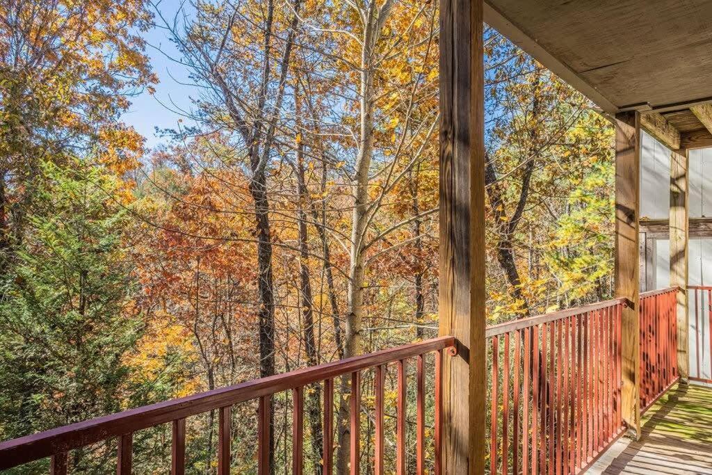 Sasquatch Lodge E Sleeps 13 Gatlinburg Exterior photo