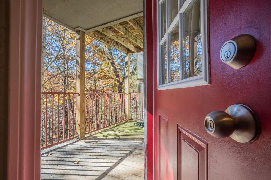 Sasquatch Lodge E Sleeps 13 Gatlinburg Exterior photo